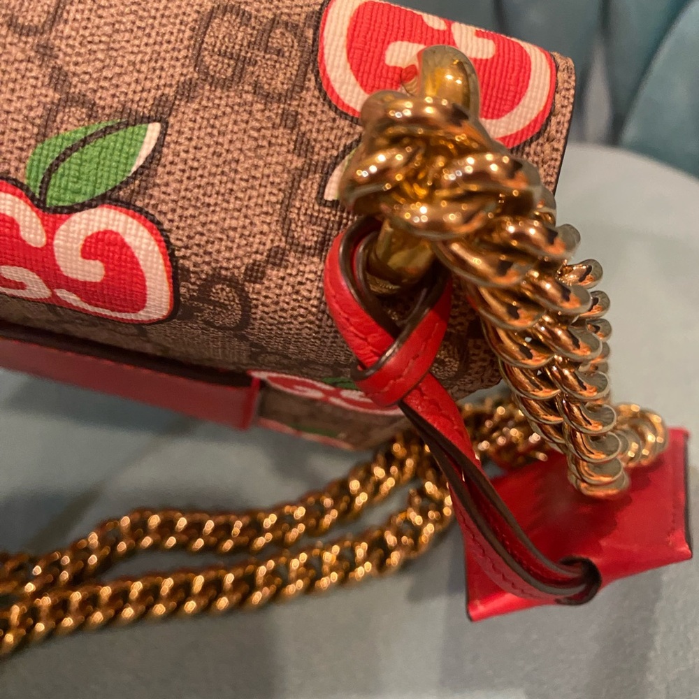 LIMITED EDITION Gucci Padlock Supreme GG Apple Capsule Collection Shoulder Bag 🍎 - Picture 4 of 17